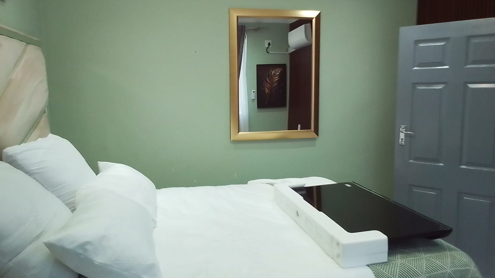 Room Image 1
